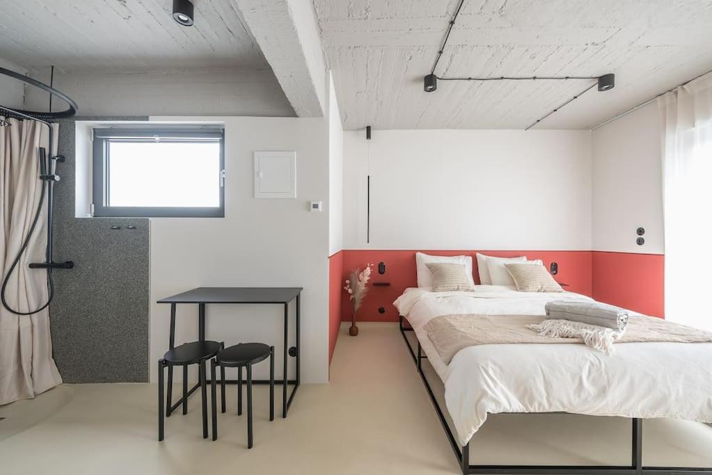 Apartment City-view Penthouse At Panormou