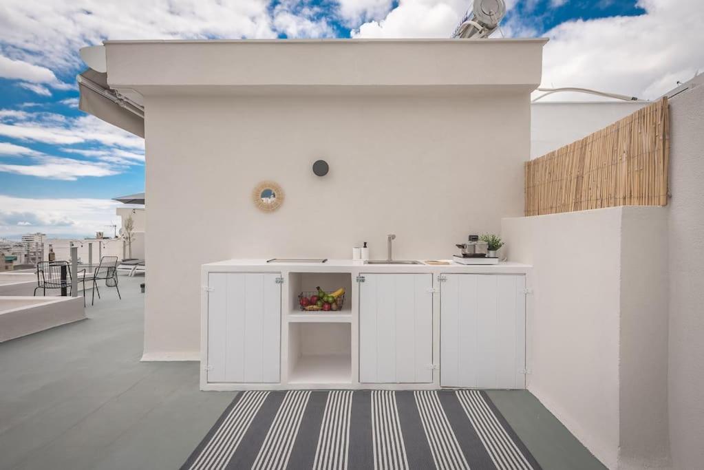 City-view Penthouse At Panormou * 雅典